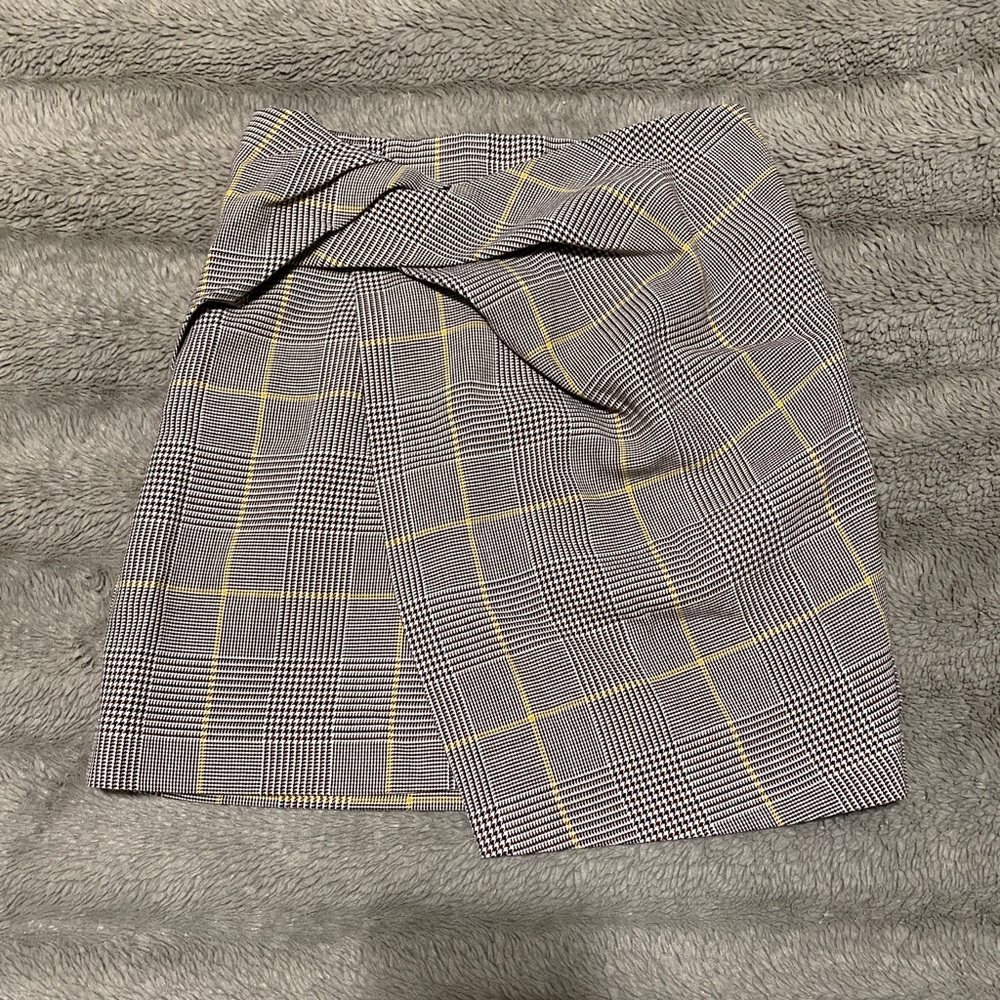 Aritzia Skirt